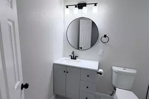 2915 Creston Dr, Houston, TX 77026 - Photo 24