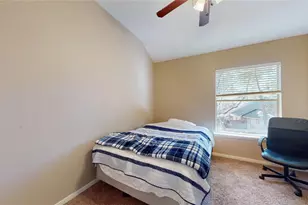 14 Willow Point Pl, The Woodlands, TX 77382 - Photo 20