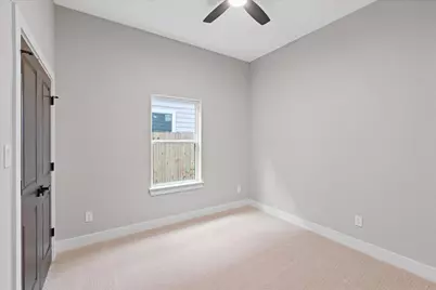 966 & 968 South Lane #A & B, Houston, TX 77088 - Photo 14