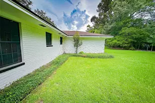 3640 Whippoorwill St, Pinehurst, TX 77630 - Photo 22
