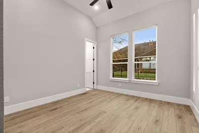202 Victoria Court, Montgomery, TX 77356 - Photo 32