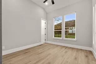 202 Victoria Ct, Montgomery, TX 77356 - Photo 32