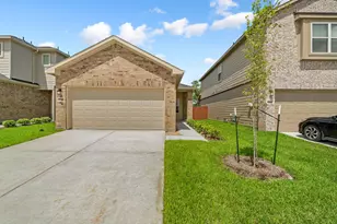 13308 Bald Eagle Wy, Houston, TX 77048 - Photo 1