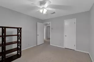 6350 Briar Rose Dr, Houston, TX 77057 - Photo 10