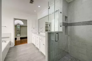 3608 Timberside Cir Dr, Houston, TX 77025 - Photo 8