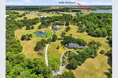 601 E Collard Street, Madisonville, TX 77864 - Photo 14