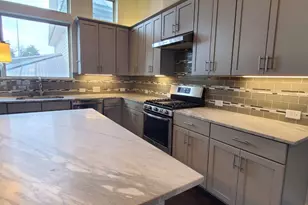 2422 Maufferd St, Houston, TX 77009 - Photo 12
