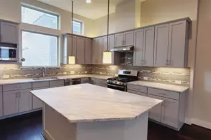 2422 Maufferd St, Houston, TX 77009 - Photo 18
