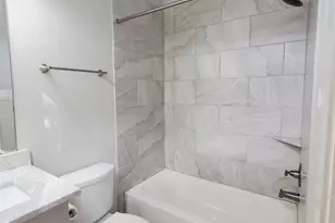 2422 Maufferd St, Houston, TX 77009 - Photo 24