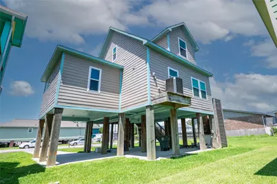 1714 69th Street, Galveston, TX 77551 - Photo 2