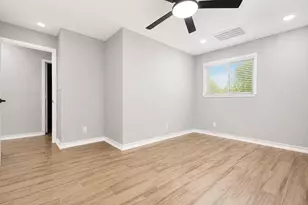 10615 Piping Rock Ln, Houston, TX 77042 - Photo 28