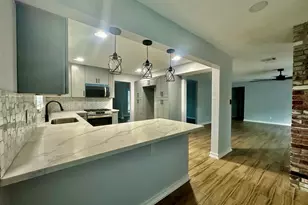 10615 Piping Rock Ln, Houston, TX 77042 - Photo 20