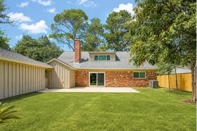 10615 Piping Rock Lane, Houston, TX 77042 - Photo 28