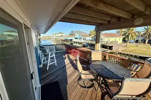 16719 Tahiti Way, Jamaica Beach, TX 77554 - Photo 32