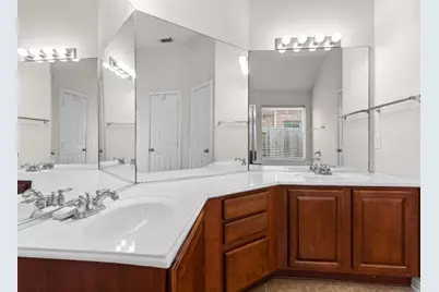 8817 Sunforest Lane, Pearland, TX 77584 - Photo 10