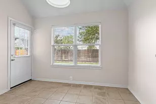 8817 Sunforest Ln, Pearland, TX 77584 - Photo 8