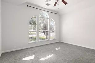 8817 Sunforest Ln, Pearland, TX 77584 - Photo 12