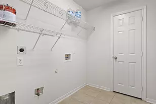 8817 Sunforest Ln, Pearland, TX 77584 - Photo 16