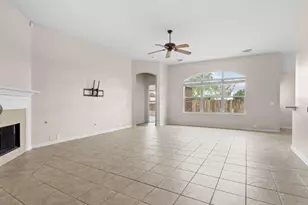 8817 Sunforest Ln, Pearland, TX 77584 - Photo 4