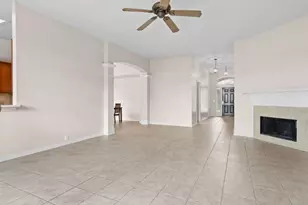 8817 Sunforest Ln, Pearland, TX 77584 - Photo 2