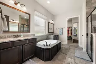 2307 Piney Creek Dr, Manvel, TX 77578 - Photo 12