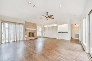 7815 Duffield Ln, Houston, TX 77071 - Photo 4