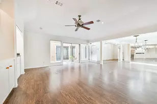 7815 Duffield Ln, Houston, TX 77071 - Photo 10