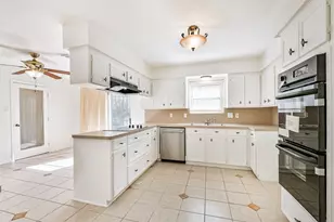 7815 Duffield Ln, Houston, TX 77071 - Photo 16
