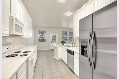 39 Camellia Grove Circle, The Woodlands, TX 77382 - Photo 16