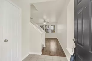 39 Camellia Grove Circle, The Woodlands, TX 77382 - Photo 8