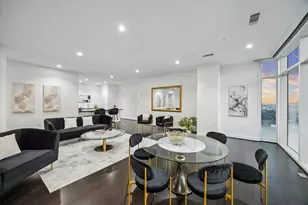 4521 San Felipe St, Houston, TX 77027 - Photo 2