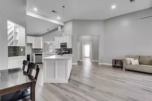 22302 Mosswillow Ln, Tomball, TX 77375 - Photo 8