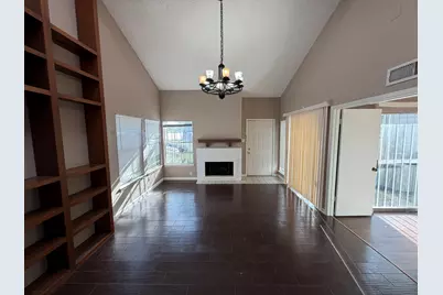 6327 Cattails Lane, Houston, TX 77035 - Photo 2