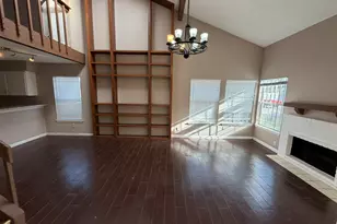 6327 Cattails Ln, Houston, TX 77035 - Photo 14