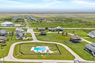 986 Tuna Dr, Crystal Beach, TX 77650 - Photo 30