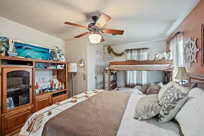 986 Tuna Drive, Crystal Beach, TX 77650 - Photo 22