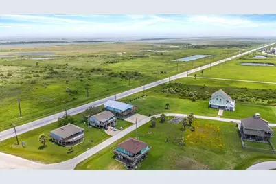 986 Tuna Drive, Crystal Beach, TX 77650 - Photo 34