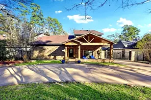 251 Springs Edge Dr, Conroe, TX 77356 - Photo 2