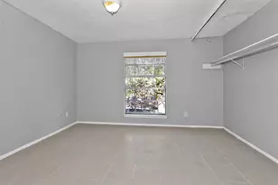 201 W Rosamond St, Houston, TX 77076 - Photo 4