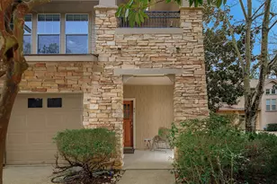 60 Woodlily Pl, The Woodlands, TX 77382 - Photo 2