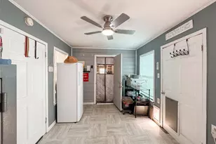 4435 11th St, Bacliff, TX 77518 - Photo 18