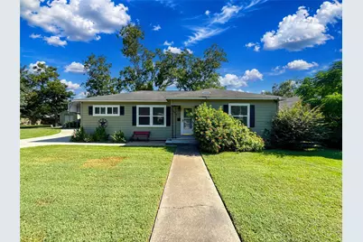 4435 11th Street, Bacliff, TX 77518 - Photo 2