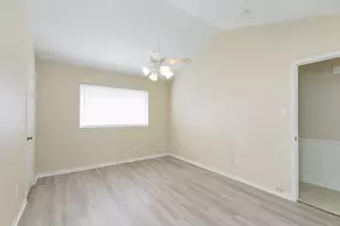 4106 Kitchen Hill Ln, Sugar Land, TX 77479 - Photo 8