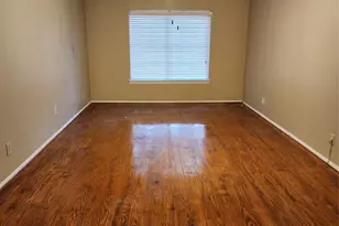 7399 Regency Square Ct, Houston, TX 77036 - Photo 12