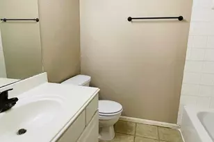 2710 Grants Lake Blvd, Sugar Land, TX 77479 - Photo 12