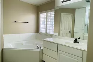 2710 Grants Lake Blvd, Sugar Land, TX 77479 - Photo 10