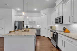5740 Petty St, Houston, TX 77007 - Photo 10