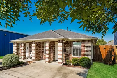 8424 Cannon Street, Houston, TX 77051 - Photo 2