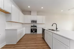 13438 Sun Cay Dr, Houston, TX 77047 - Photo 6