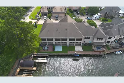 347 Old Aqua Landing E, Conroe, TX 77356 - Photo 10